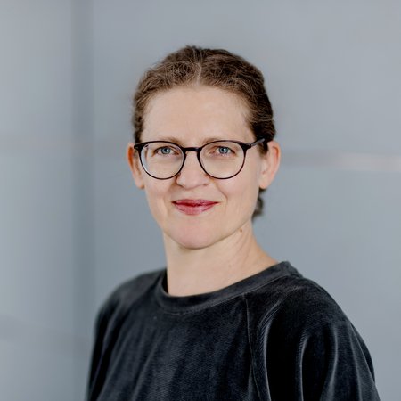 Silvia Kaufhold, Finanzbuchhaltung